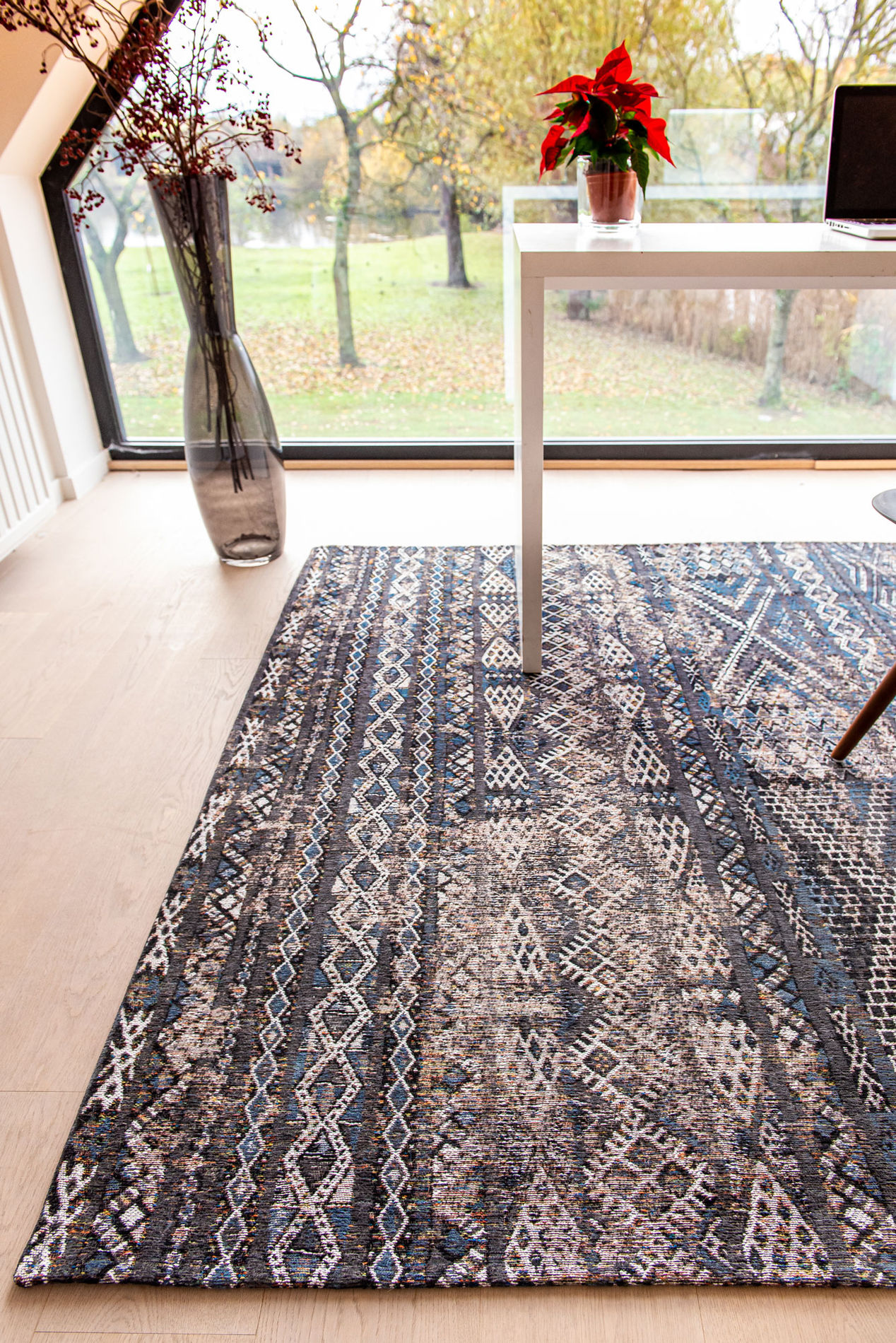 Antiquarian Kilim 9113 Black Rabat – Bild 2