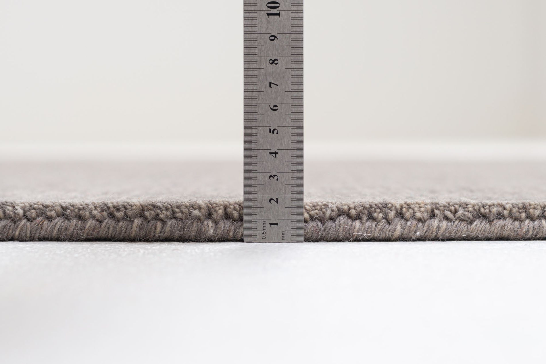 Holi UNI 650 grey – Bild 4