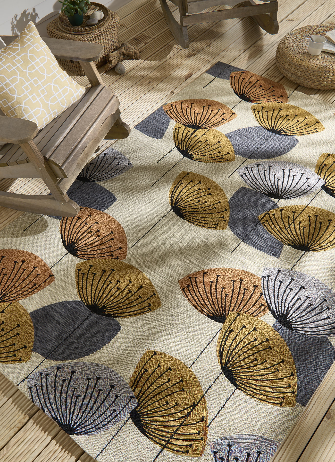 Dandelion Clocks Ochre/Silver outdoor – Bild 3