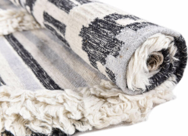 Vintage Cozy Kelim 615 black / white – Bild 7