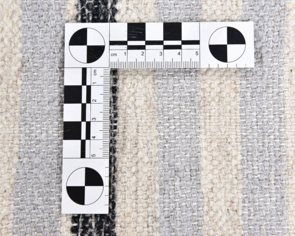 Vintage Cozy Kelim 615 black / white – Bild 5