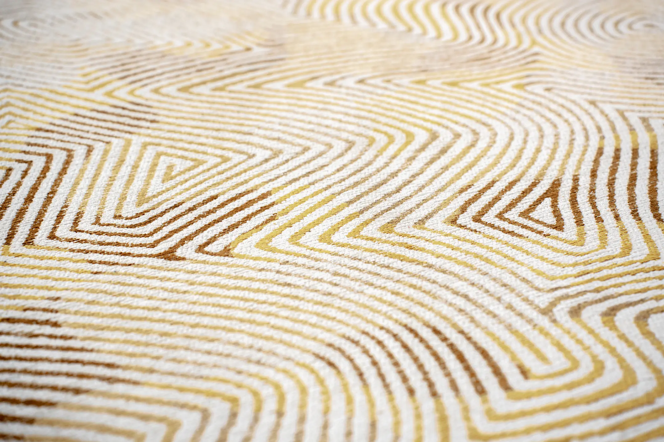 9799 Yellowhippy Detail5 Rgb